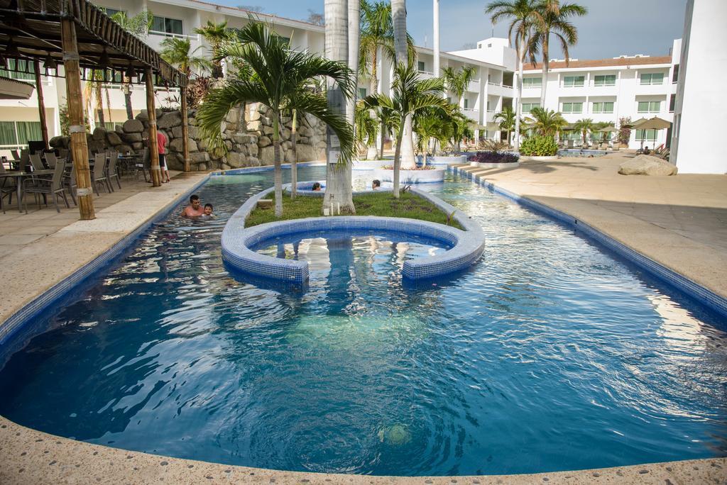 ホテル La Isla Huatulco エクステリア 写真