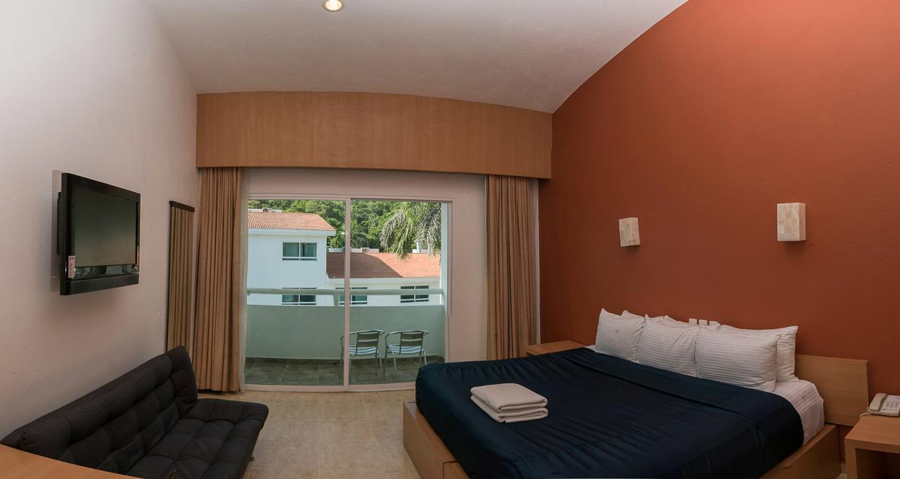 ホテル La Isla Huatulco エクステリア 写真